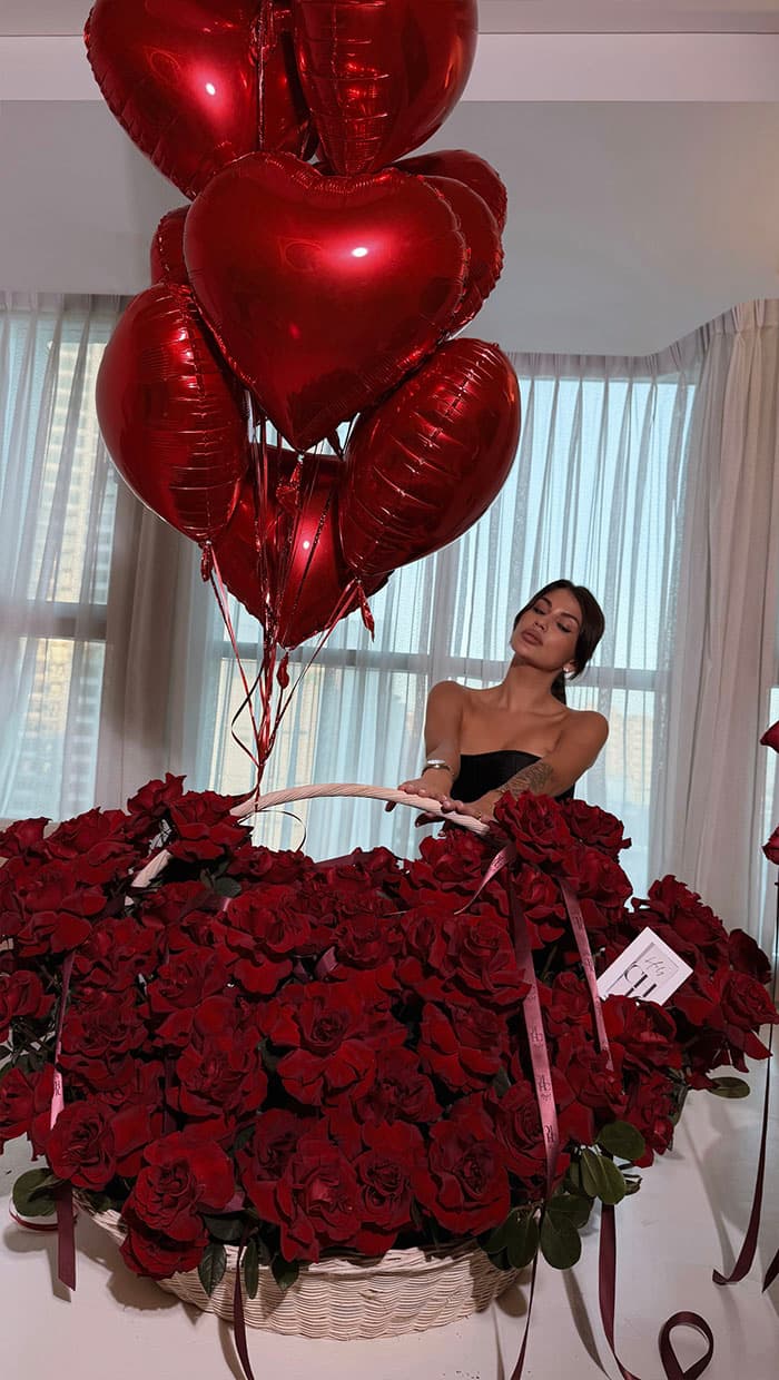 Love Set ballons by Holy Chic Flowers Manila, product view 2