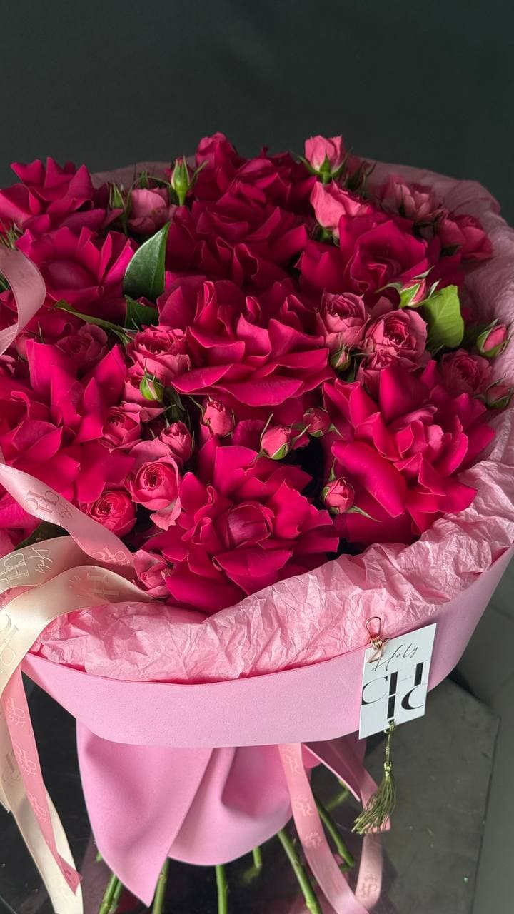 Spray Roses, view 2 by Holy Chic Flowers Manila