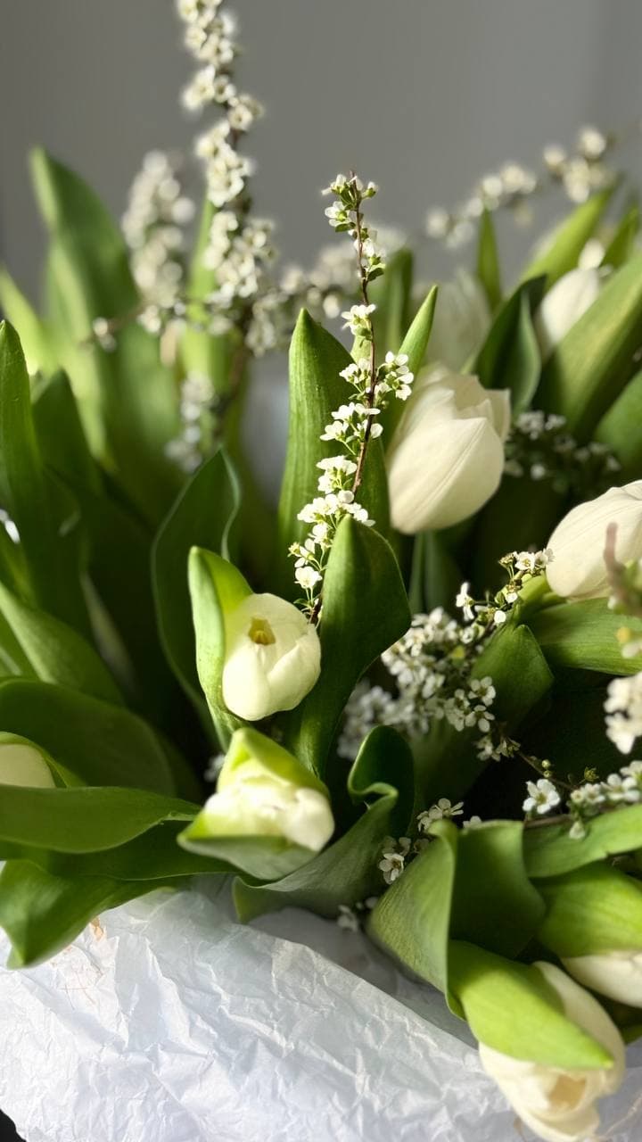 Tulips Hatbox, view 3 by Holy Chic Flowers Manila