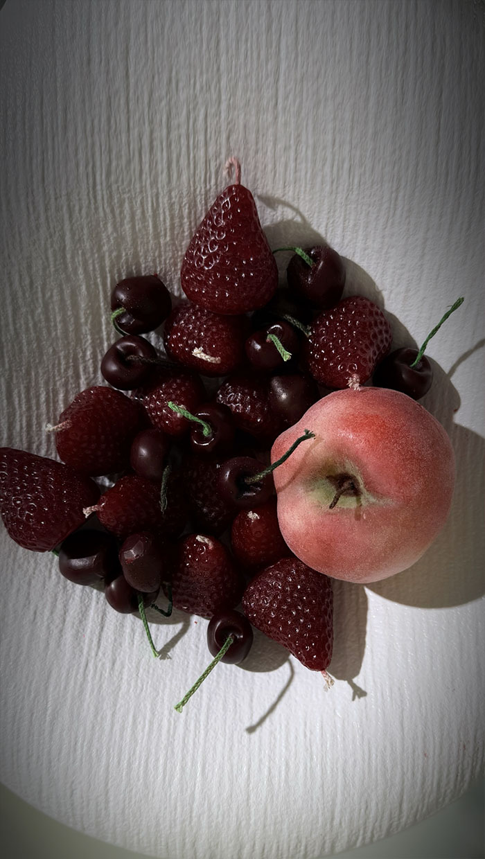 Large Berry & Peach Candle Set in Heart Box